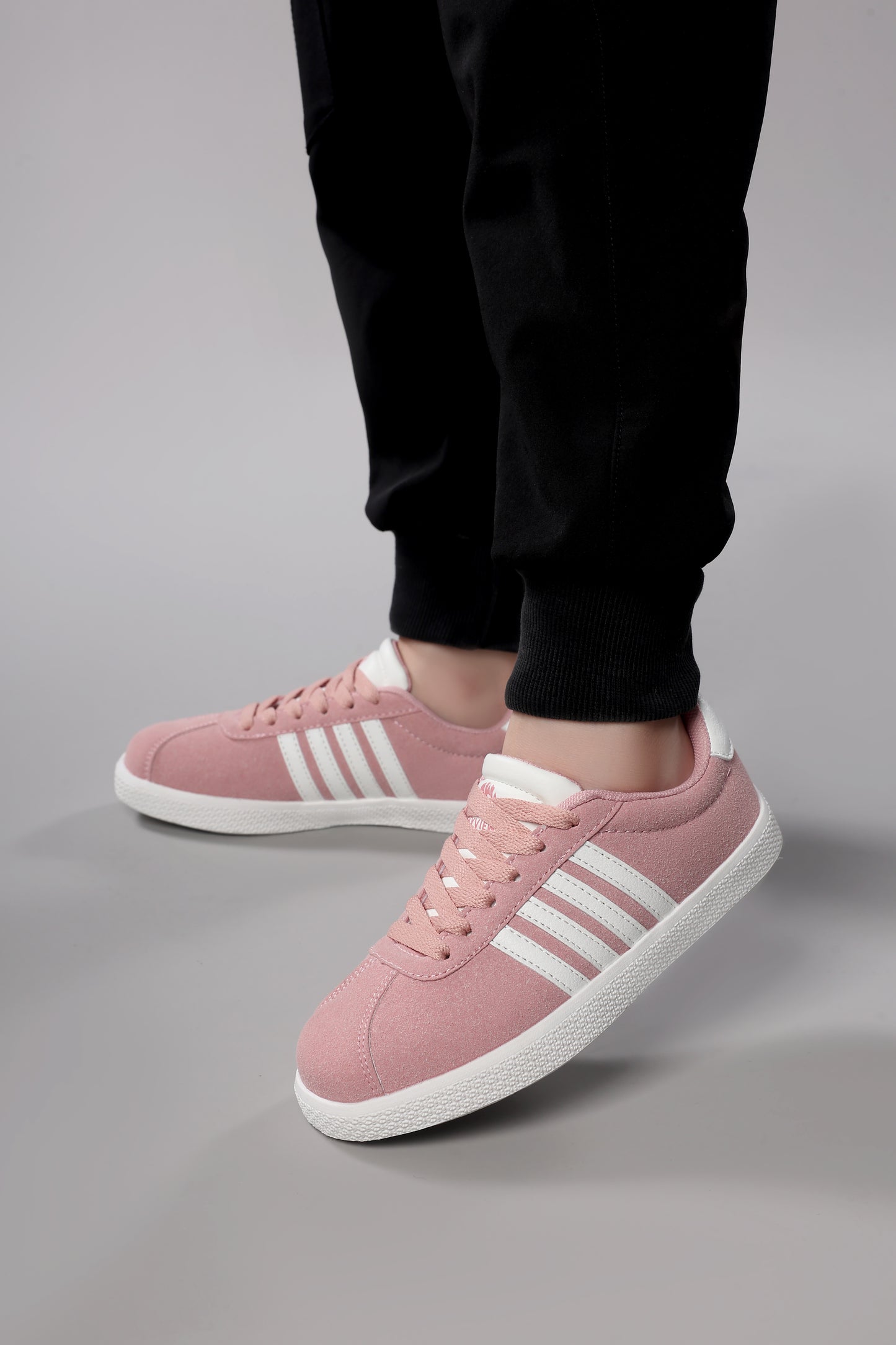 Kids' NeoMotion Sneakers Ver. W