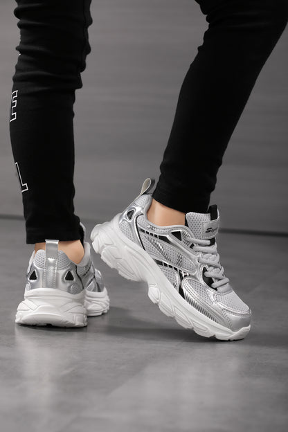 Kids' NovaPace Sneakers Glossy Ver.
