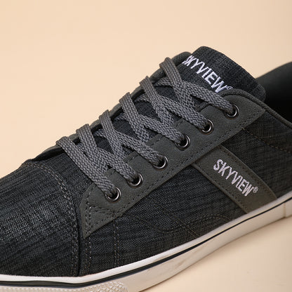 Daily Canvas Sneakers