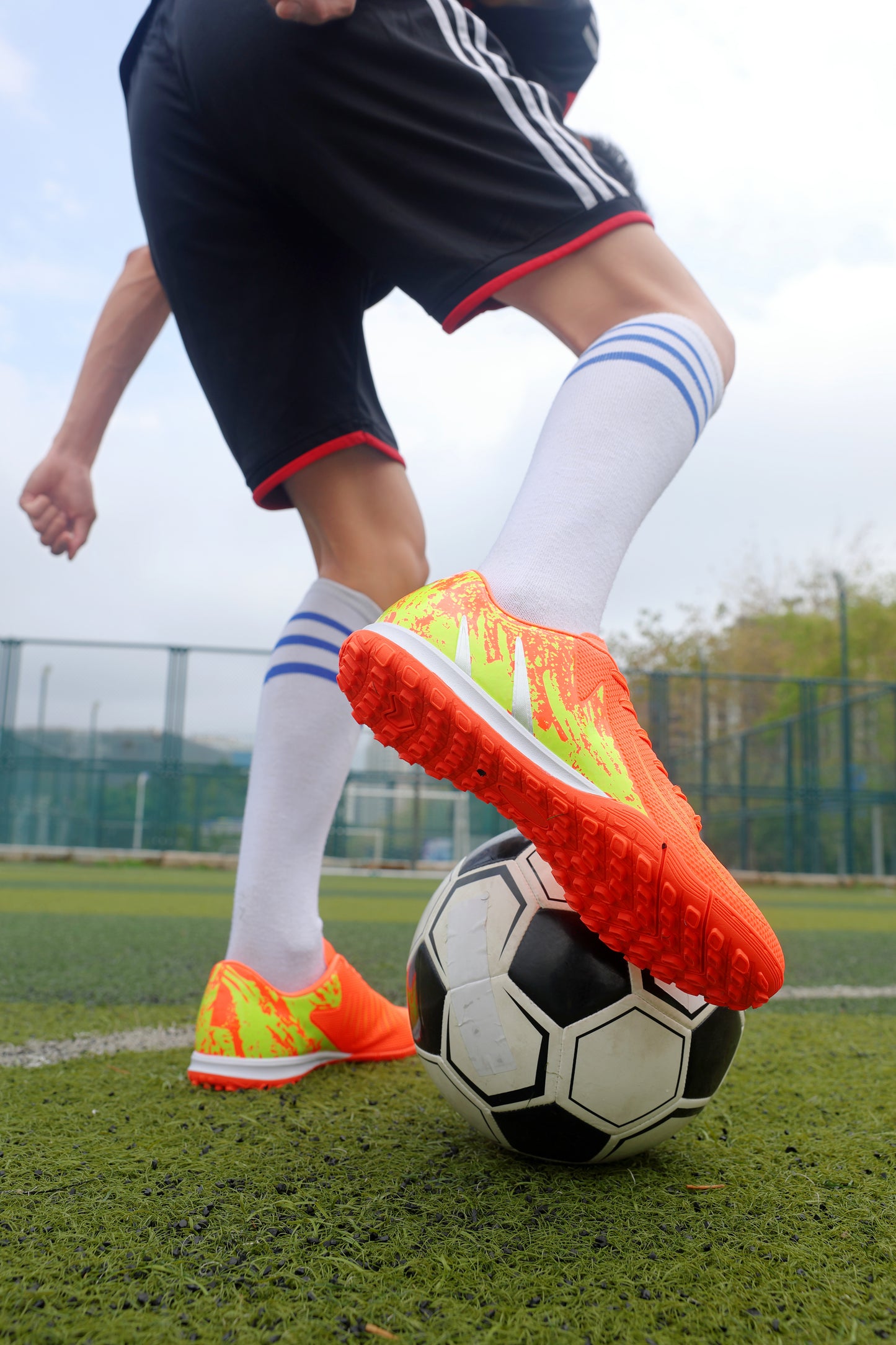 Juniors' VenomEdge Football Shoes