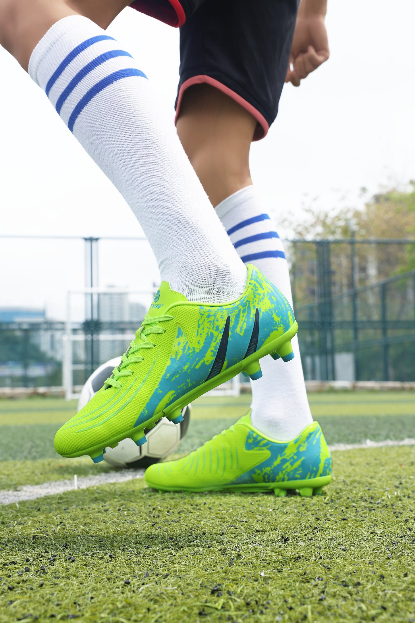 Kids' VenomEdge Football Boots