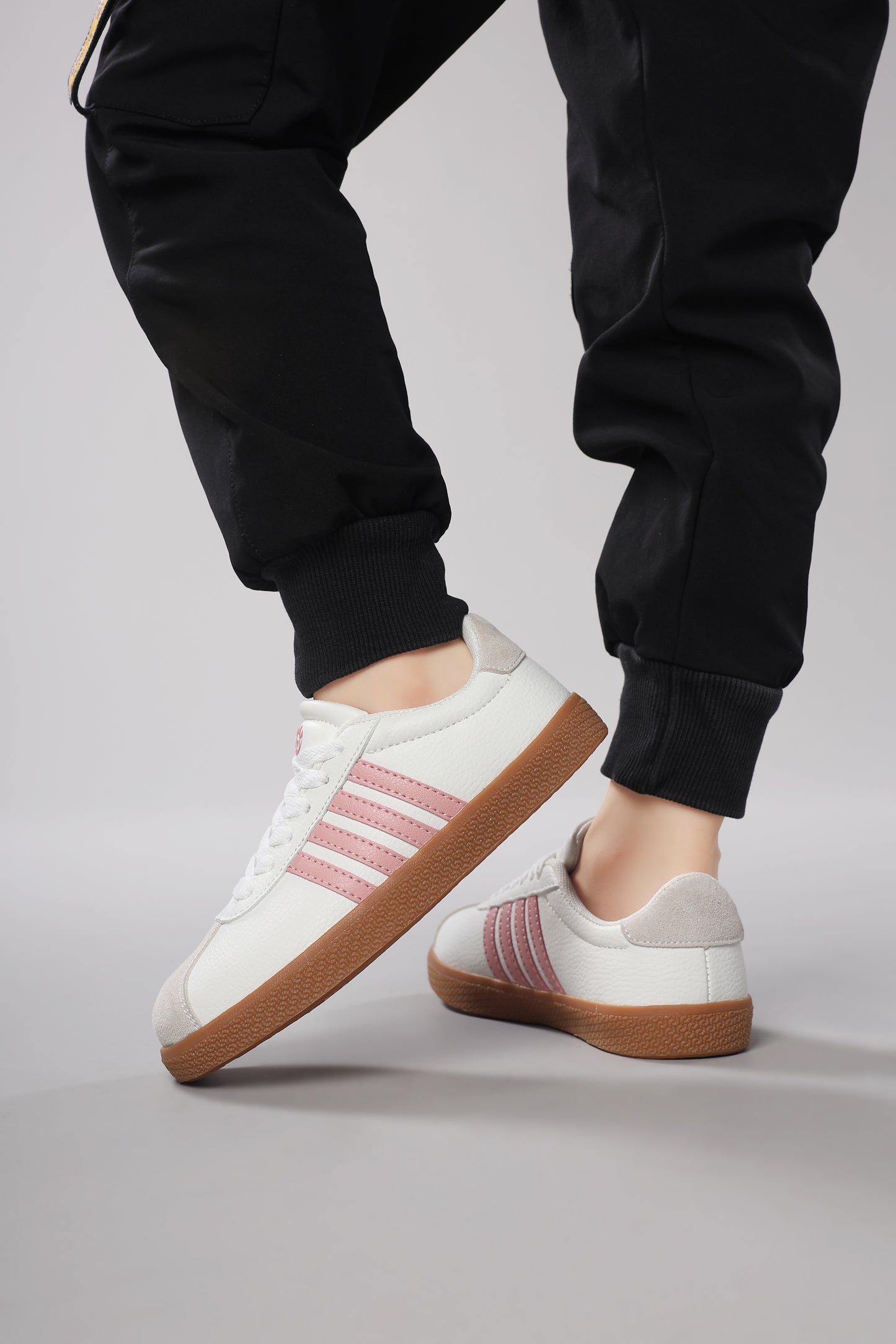 Kids' NeoMotion Sneakers Ver. G