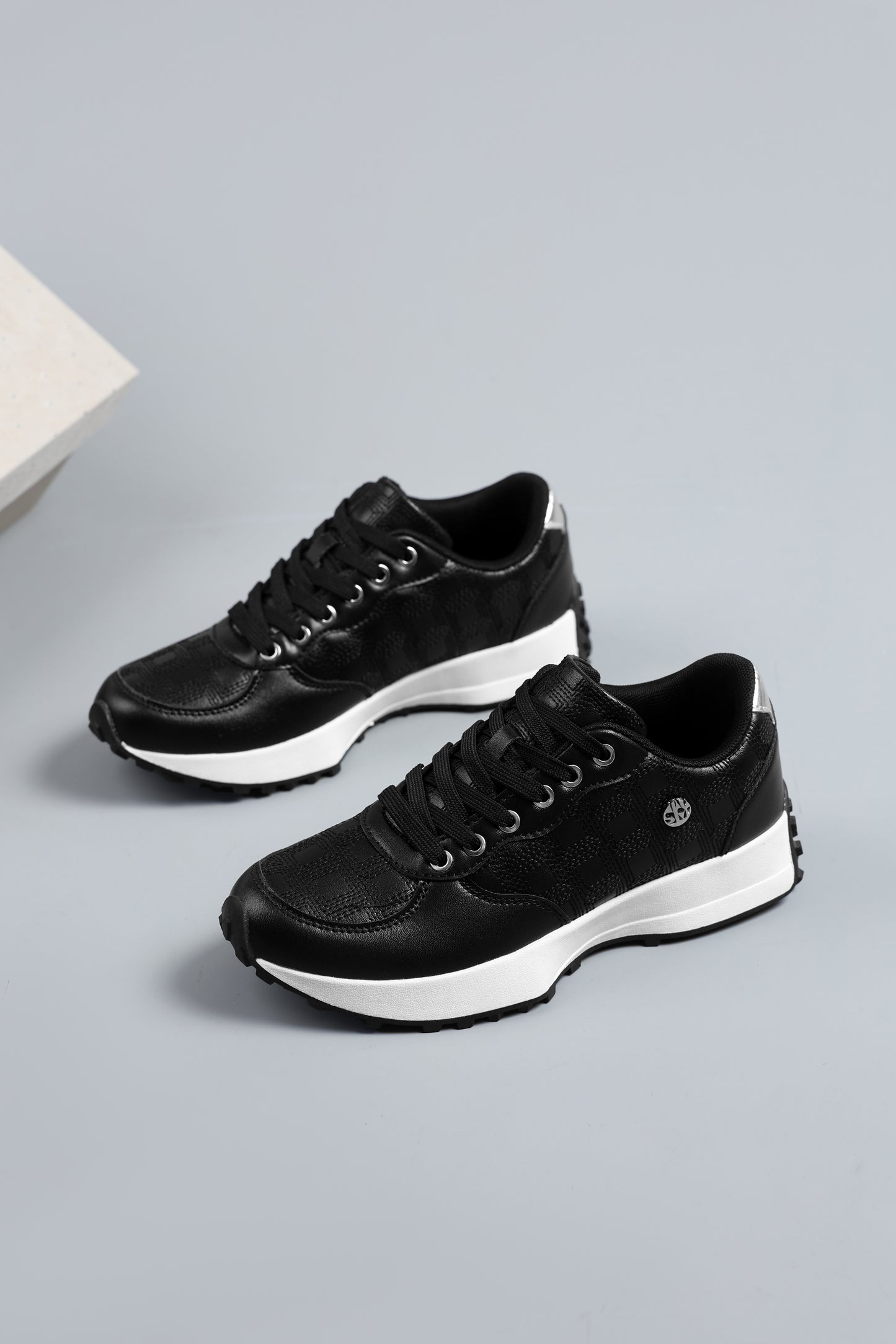 Women's UrbanLuxe Sneakers