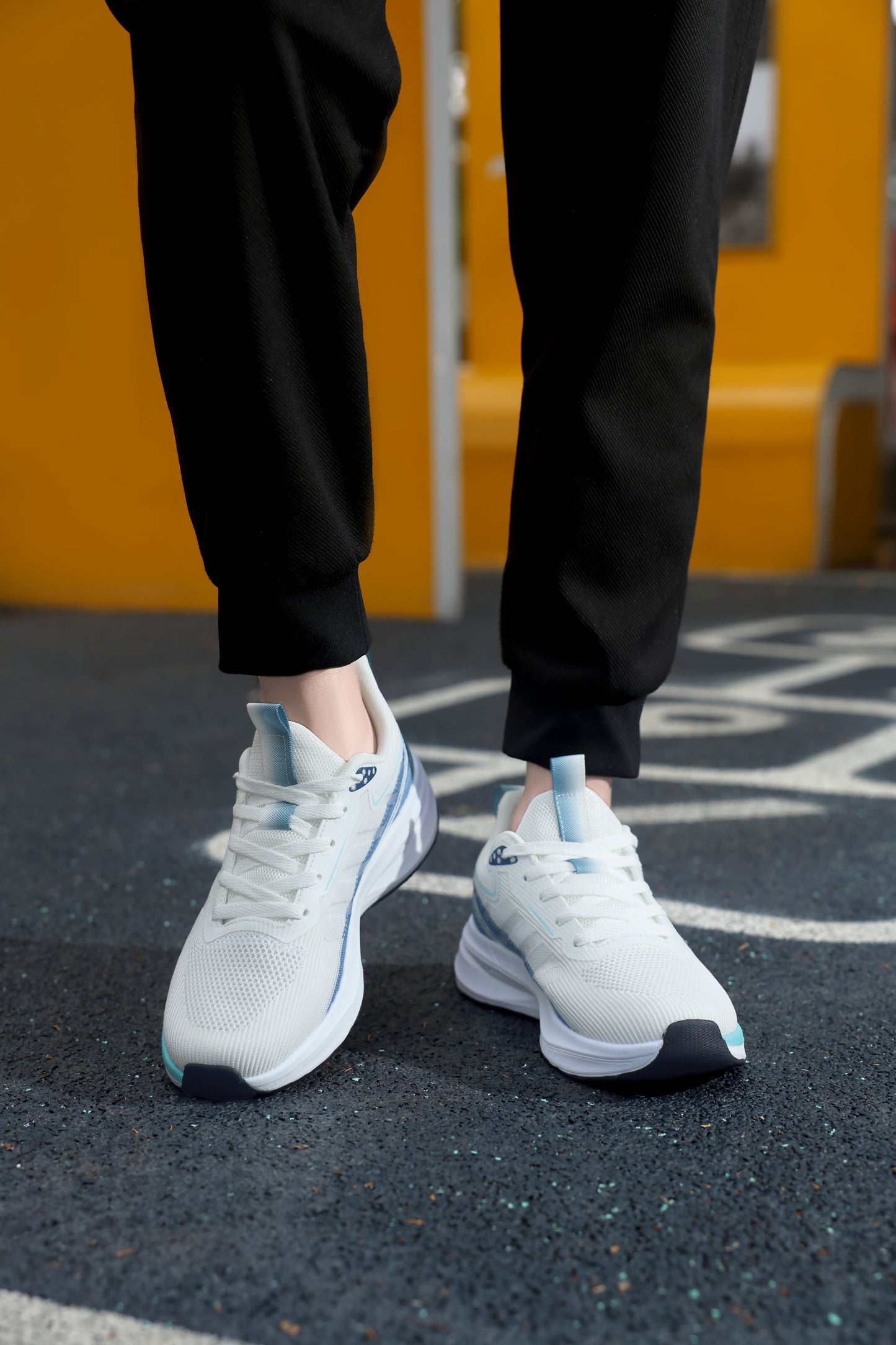 Velocity Neo Speed Runners