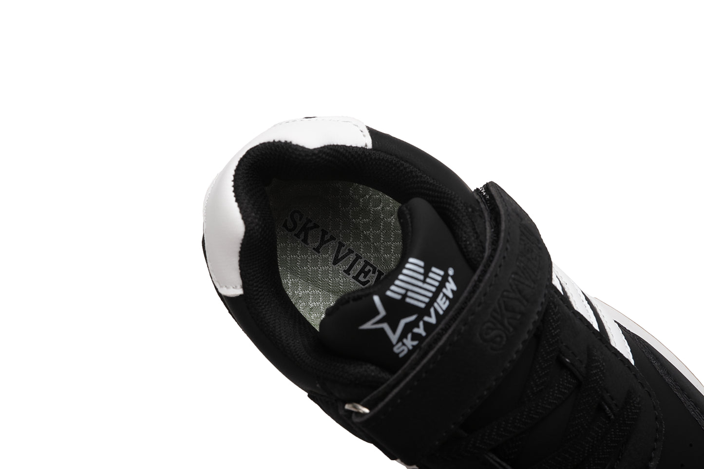 Kids' SwiftStripe Sneakers