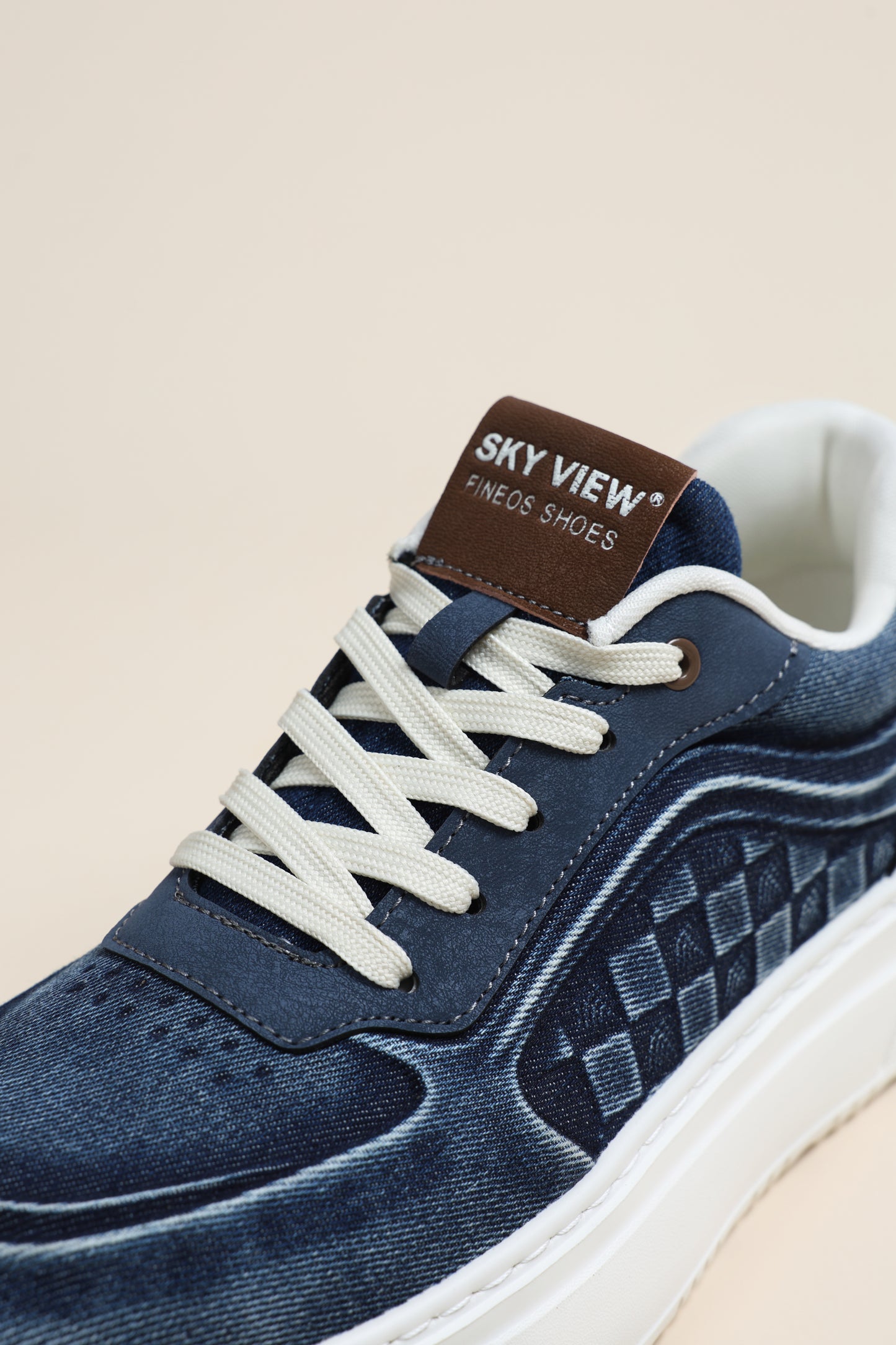 Men's AltitudeStride Casual Shoes