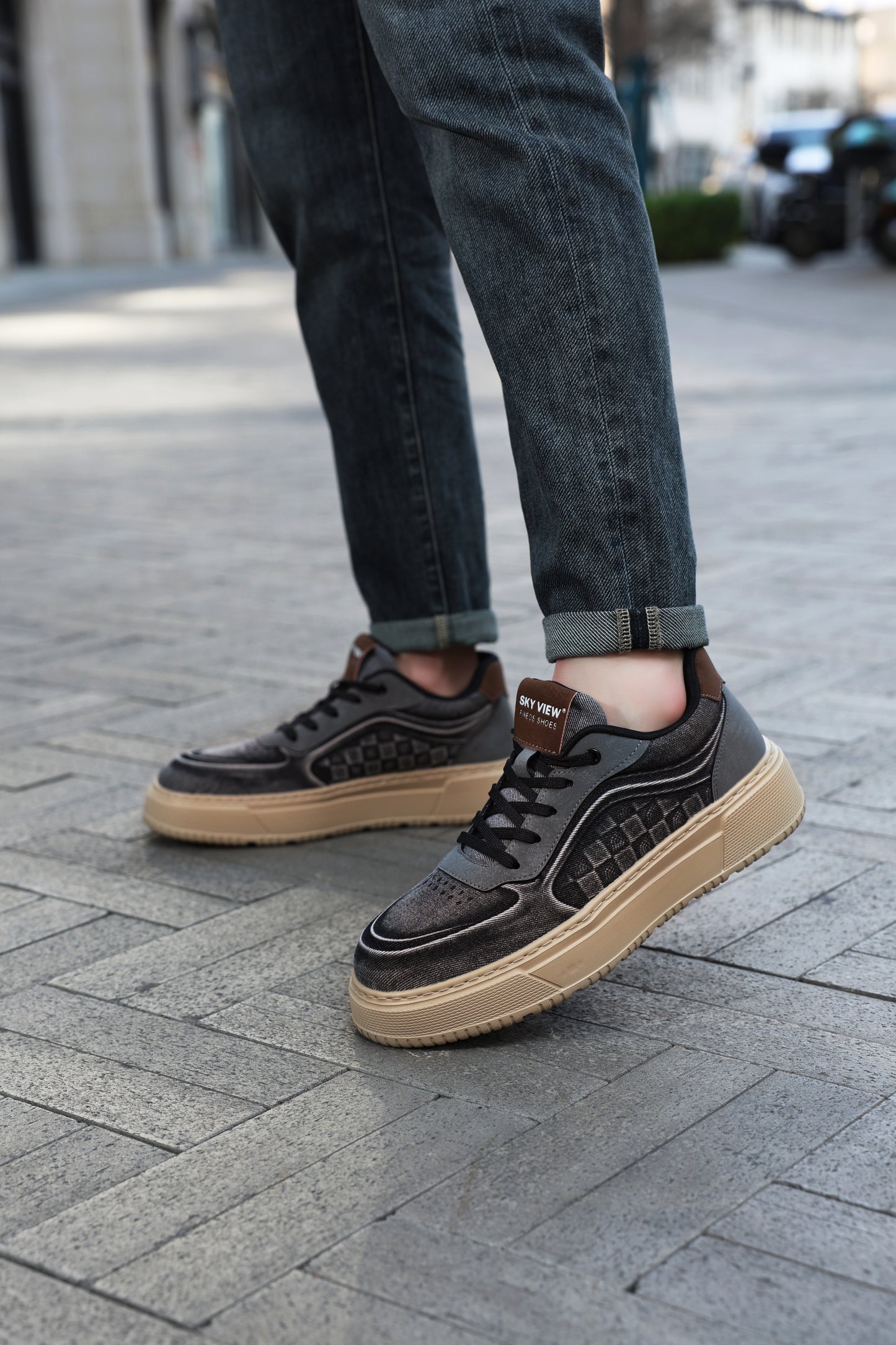 Men's AltitudeStride Casual Shoes