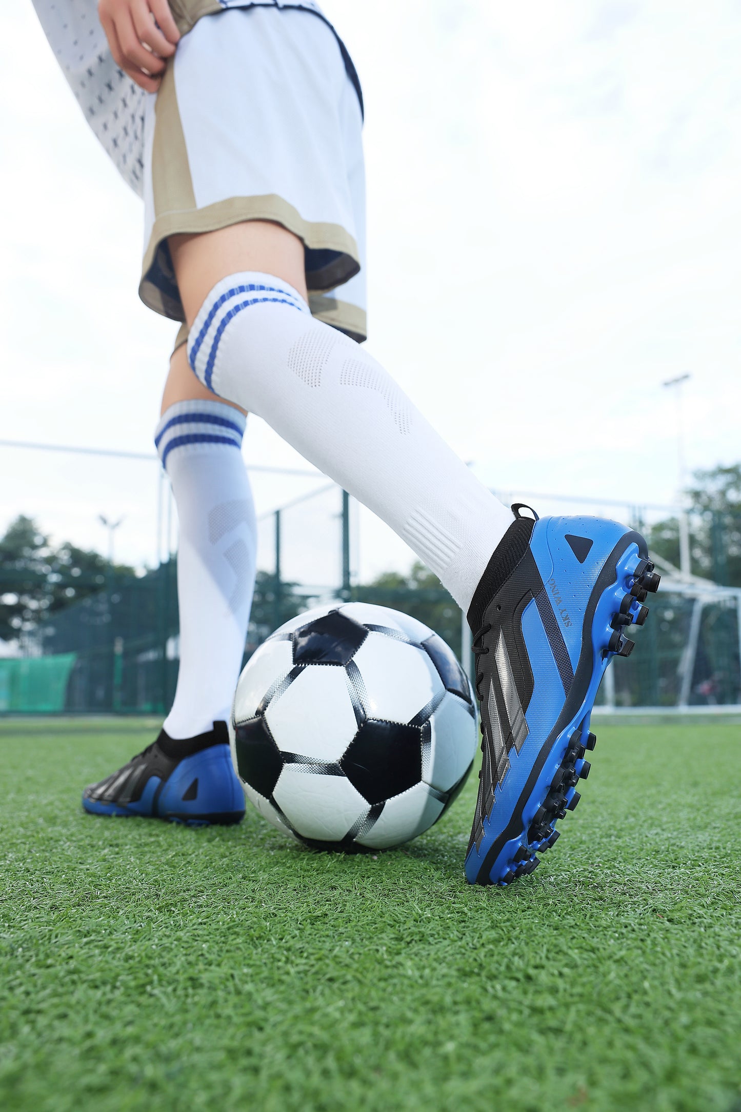 Juniors' VoltEdge Football Boots