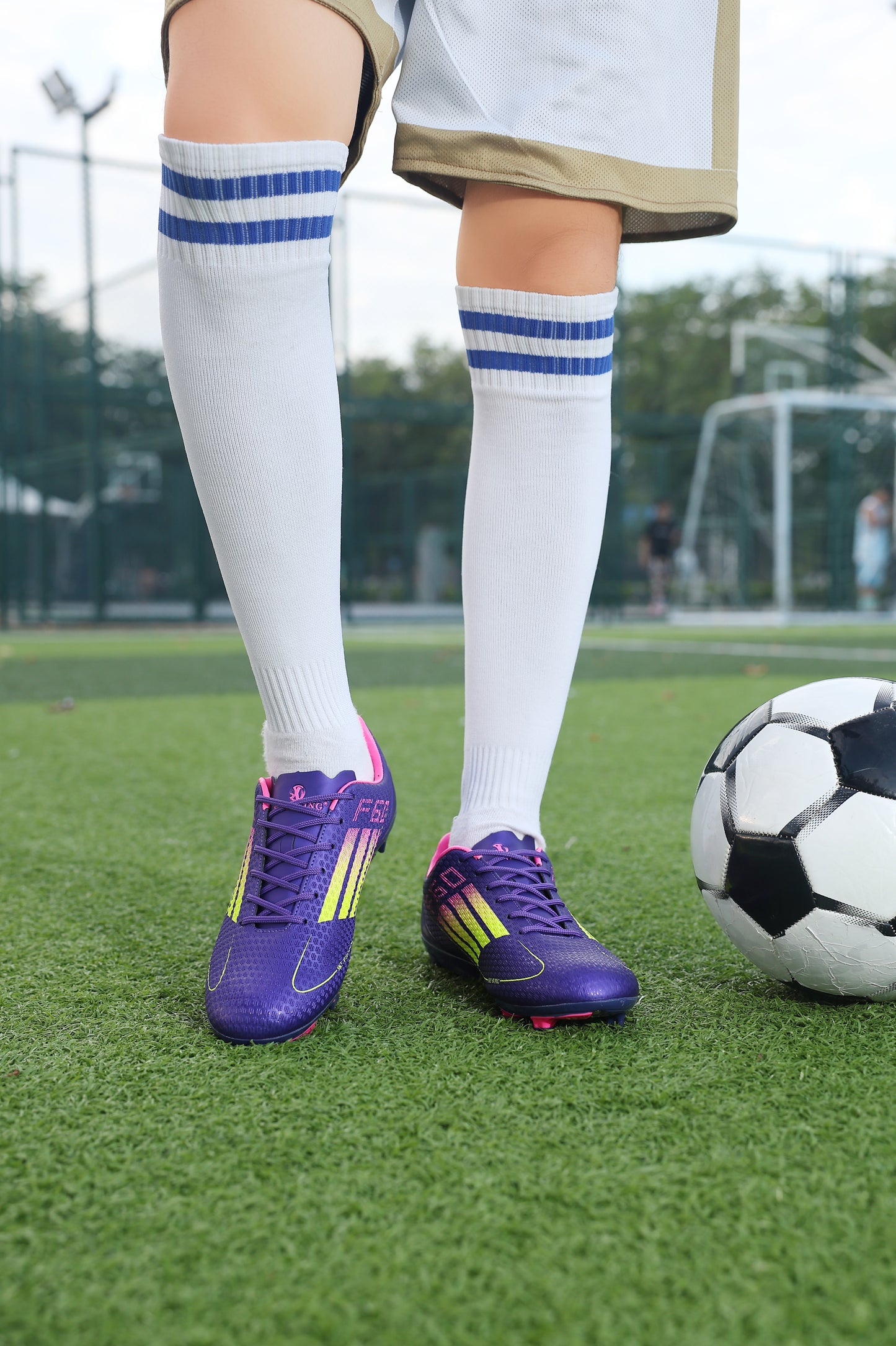 Juniors' SwiftWing Football Boots